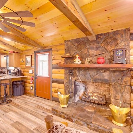 Pet-Friendly Chattanooga Cabin With Hot Tub And Kayaks Eksteriør bilde