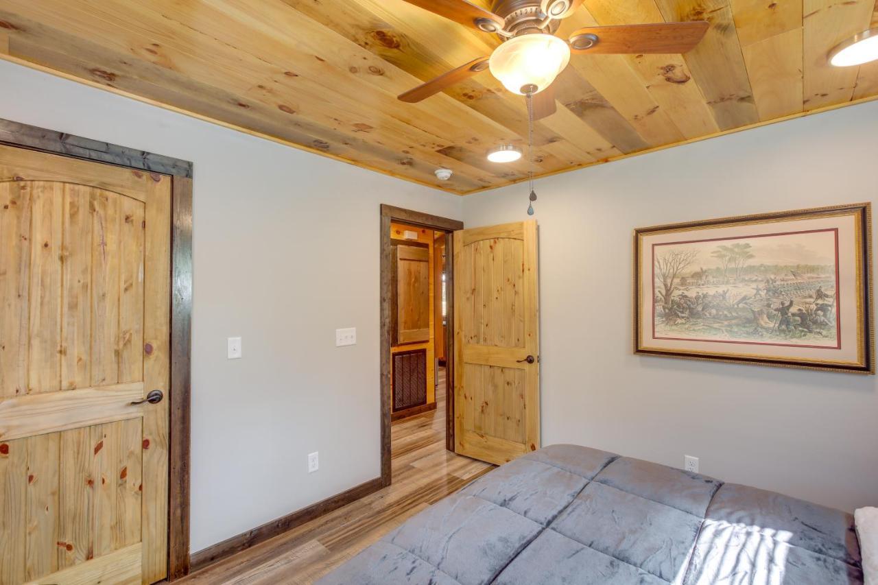 Pet-Friendly Chattanooga Cabin With Hot Tub And Kayaks Eksteriør bilde